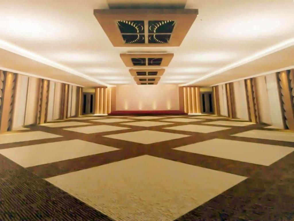 Java Lotus Hotel Jember Ngoại thất bức ảnh