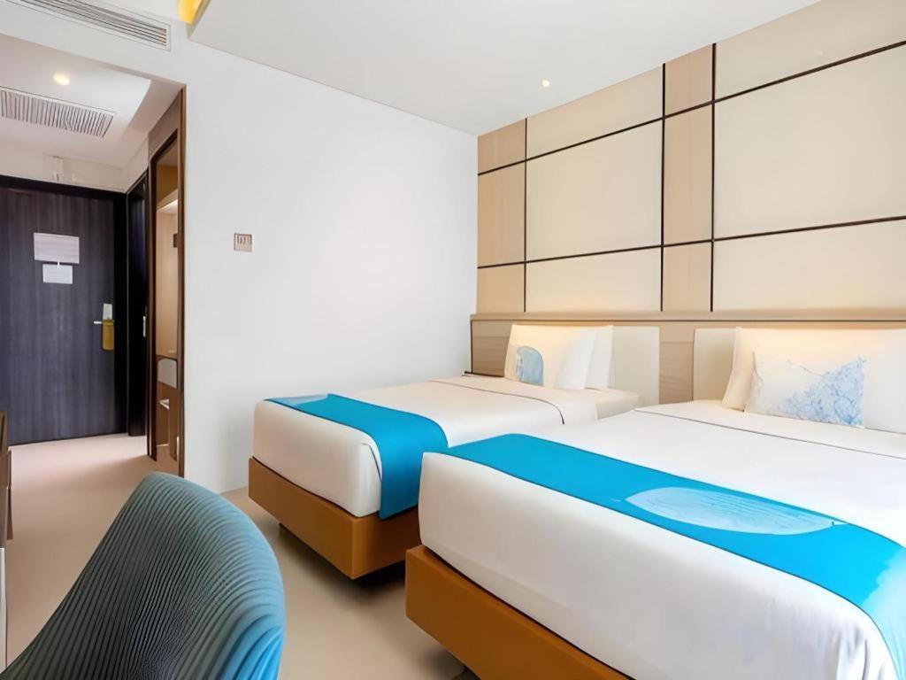 Java Lotus Hotel Jember Ngoại thất bức ảnh