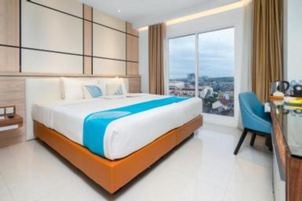 Java Lotus Hotel Jember Ngoại thất bức ảnh