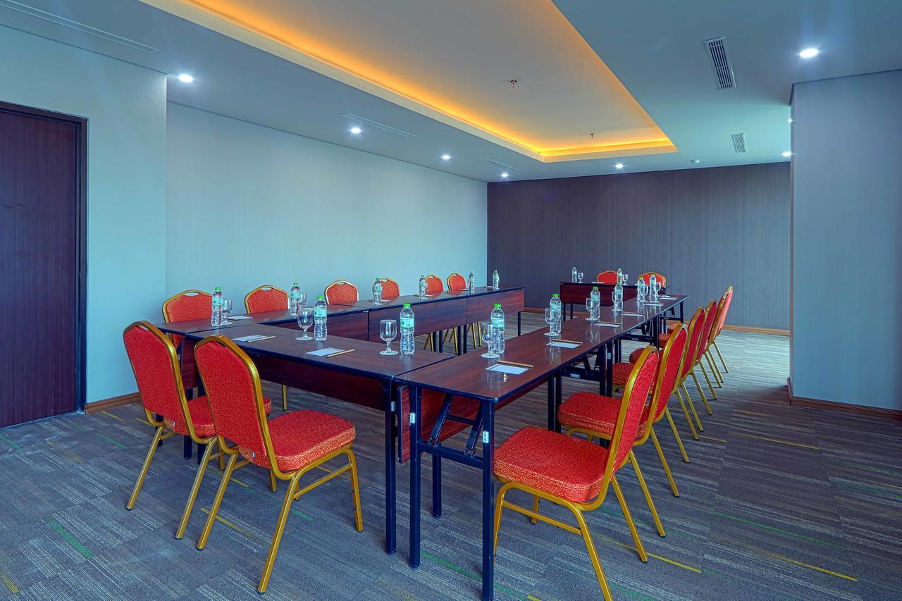 Java Lotus Hotel Jember Ngoại thất bức ảnh